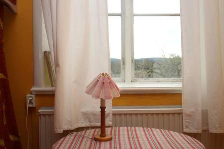 Lindsbergs Kursgard And Hostel Falun Phòng bức ảnh